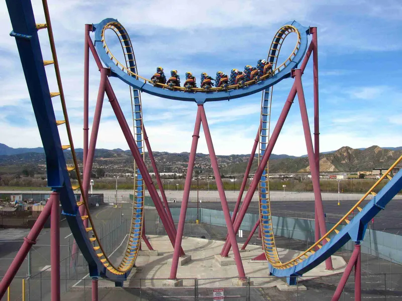 Scream cobra roll
