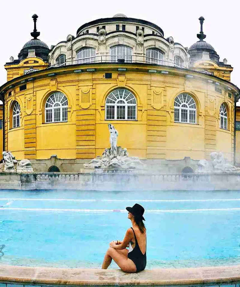 exterior Széchenyi