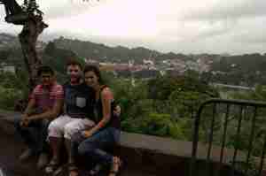 Kandy Point View raices de kandy view point con Chami