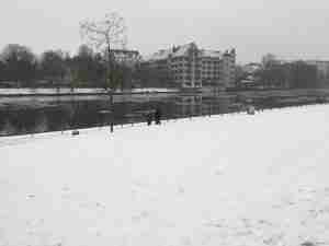 bordeando el rio Spree