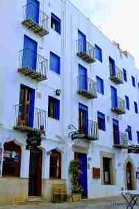 encantadoras calles de la ciudad antigua de Peñiscola