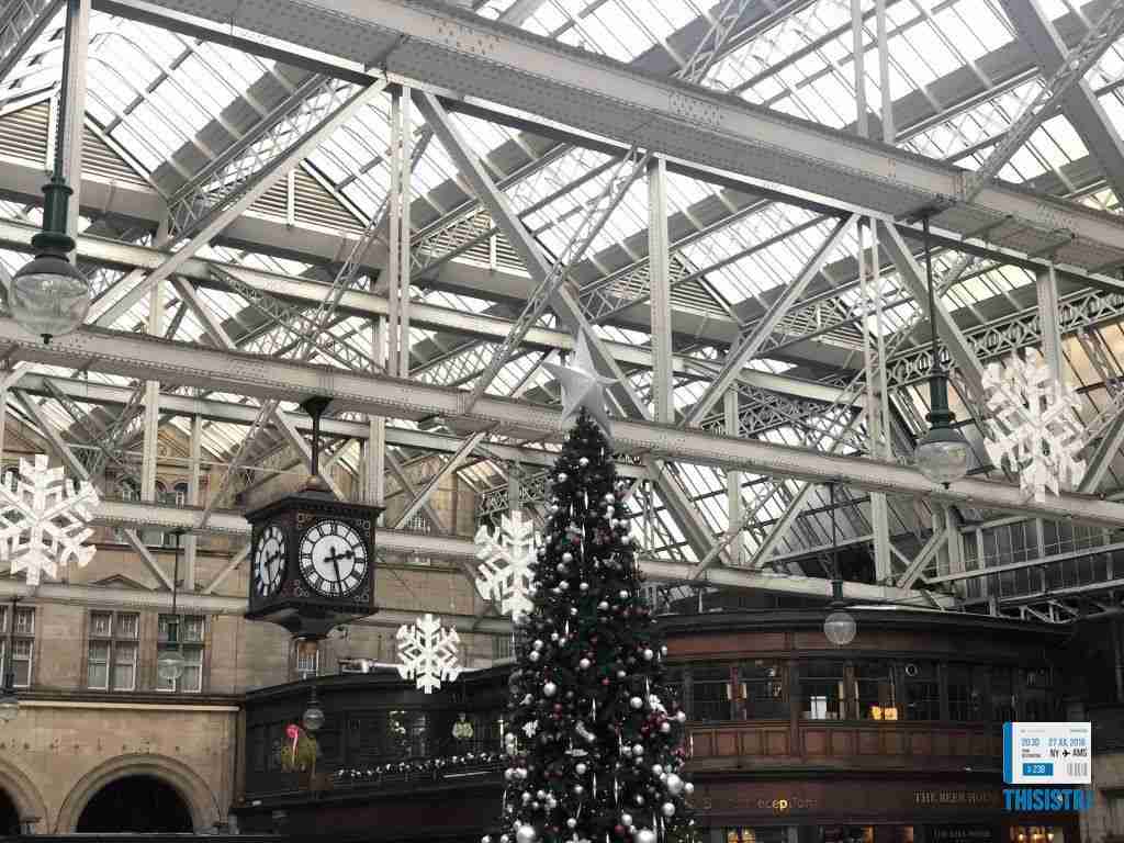estacion tren arquitectura navidad